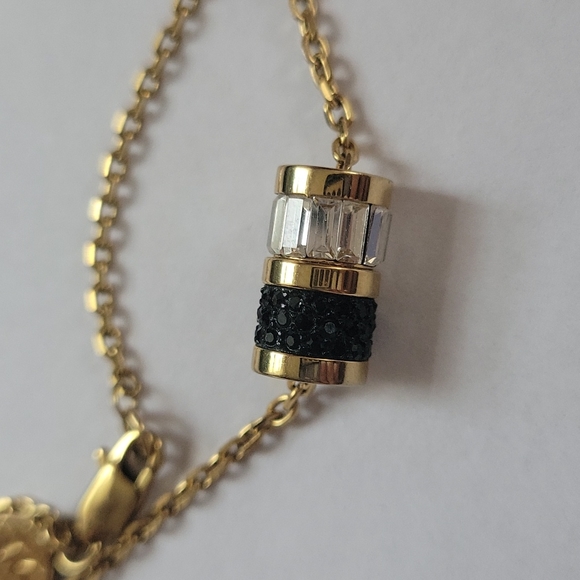 Michael Kors Gold Baguette & Pave Barrel Pendant Mkj3843710 Necklace - Picture 4 of 10